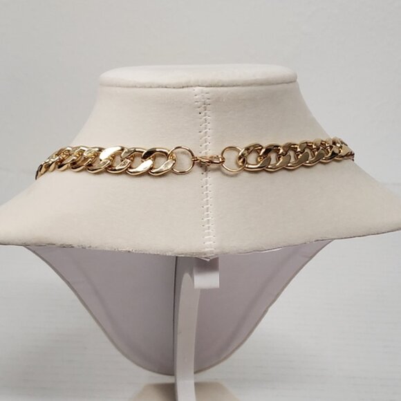 Louis Vuitton Lock & Key Gold with Unbranded Cuban Style Gold Plated Chain - Picture 5 of 9